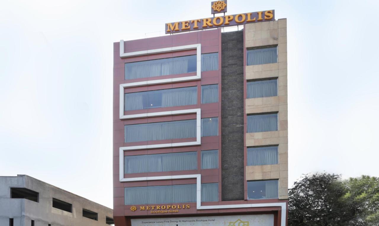 Hotel Metropolis Mumbai Exterior photo